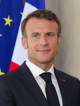 Surprising announcement from Macron sets date for his 'retirement'