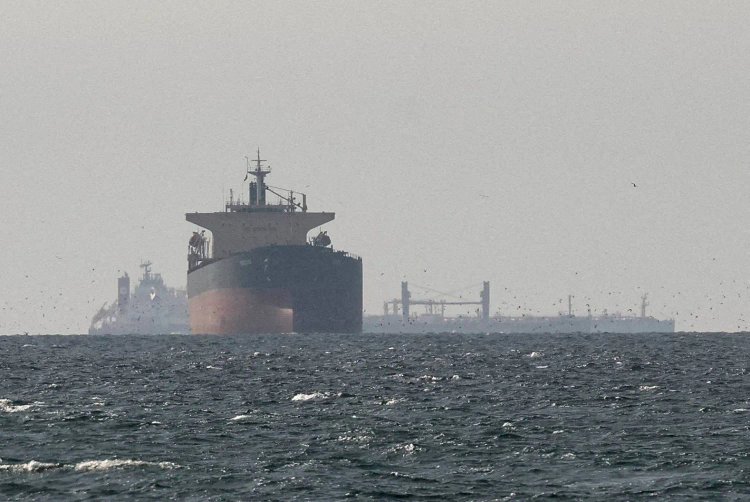 Thailand Reaches Agreement with Iran Allowing Its Oil Tankers to Pass Through the Strait of Hormuz
