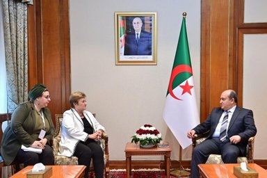 The Algerian Prime Minister Receives the Managing Director of the International Monetary Fund