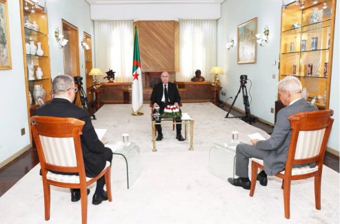 The President reviews the achieved accomplishments and affirms Algeria's good relations with various countries (Summary)