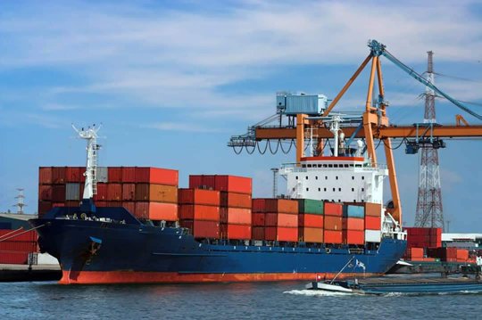 Tsunami of 'War Fees' Hits Global Supply Chains: A Look at the Numbers - Iqtissad Al Balad
