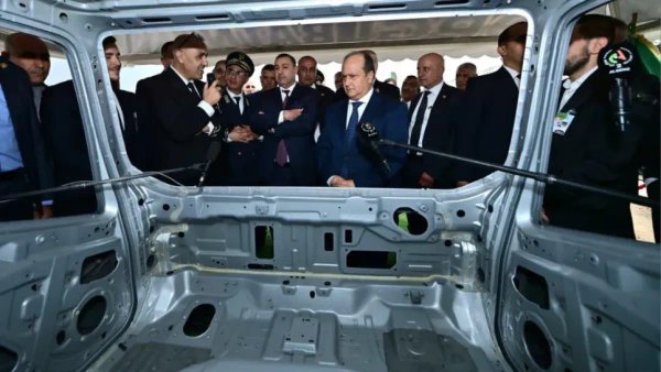 Vehicles.. Two important projects in Batna