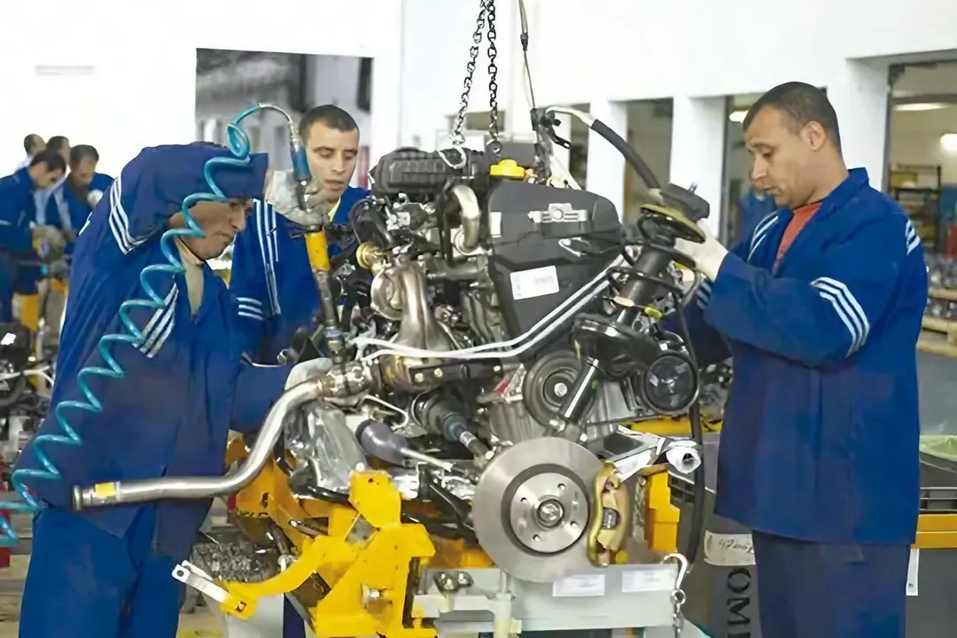 Vocational training: New specialties and thousands of places